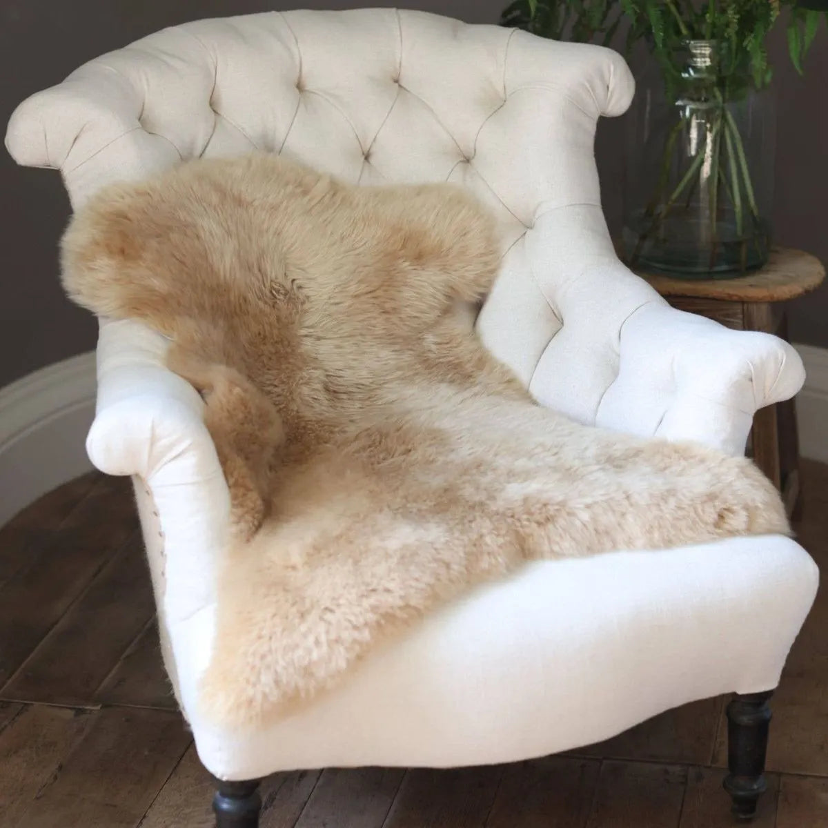 Sheepskin rug in Caramel Tan