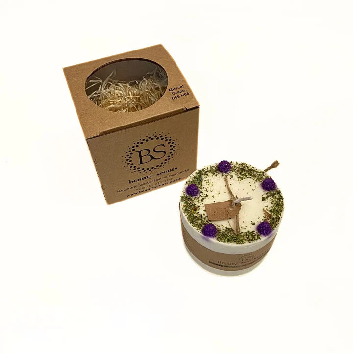 Blackcurrant Scent Candle with Blackberries Large