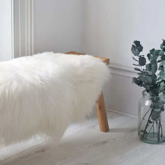 Icelandic Sheepskin Rug in Natural White