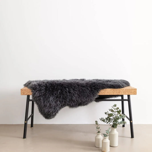 Sheepskin rug in Black