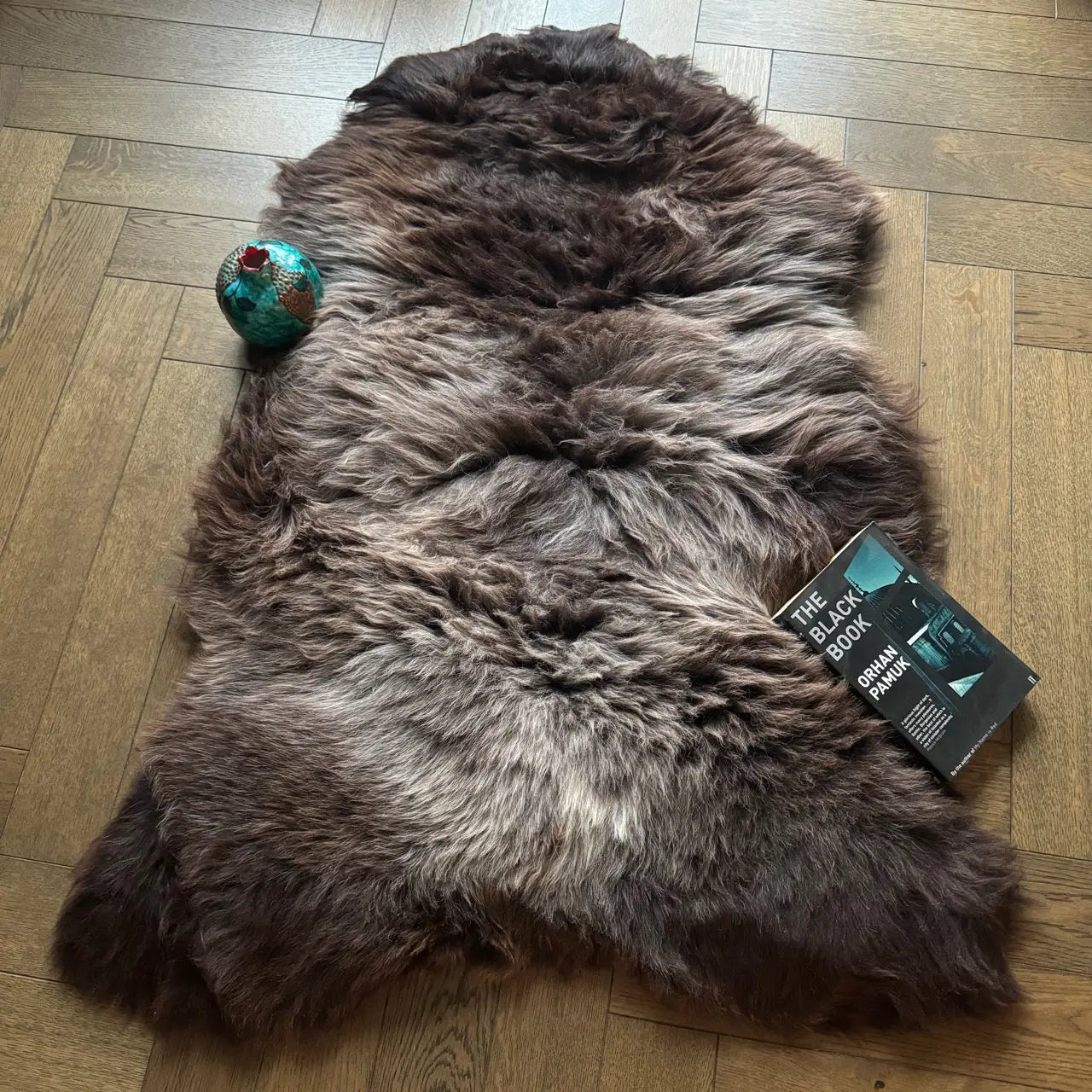 British Rarebreed Sheepskin Natural Undyed Sheepskin Rug 3 241127-05RB