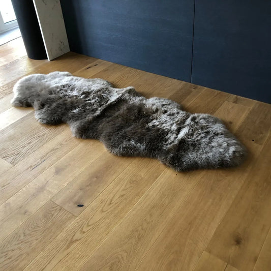Double sheepskin rug in Vole