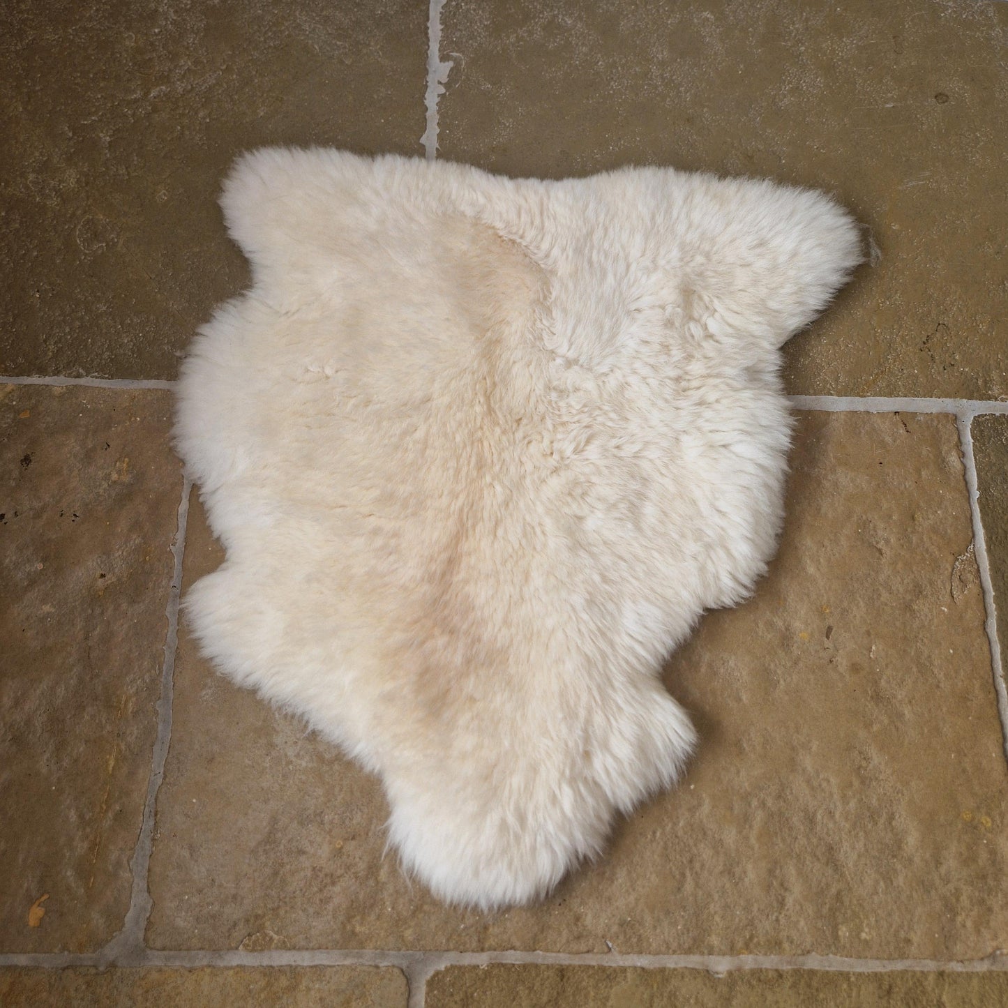 Small Cream Sheepskin Rug Number 43