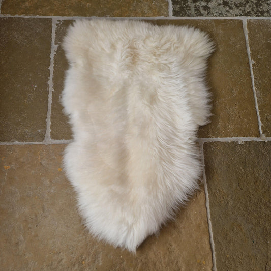 Small Cream Sheepskin Rug Number 48