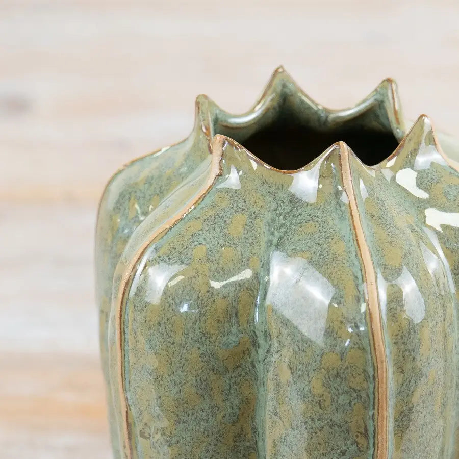 Green Seeded Pod Vase, 16cm