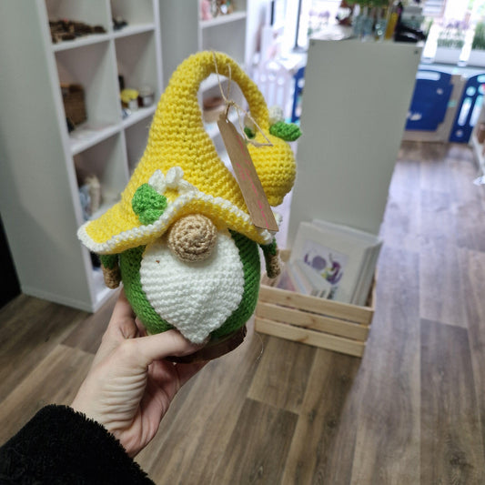 Lemon crochet gonk / gnome HA02