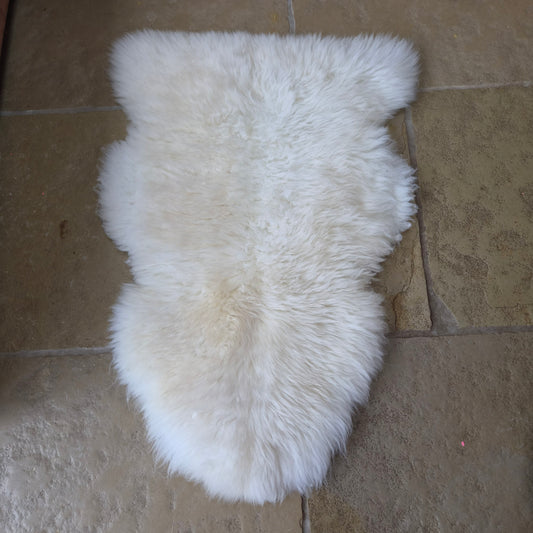 Large Cream Sheepskin Rug Number 67