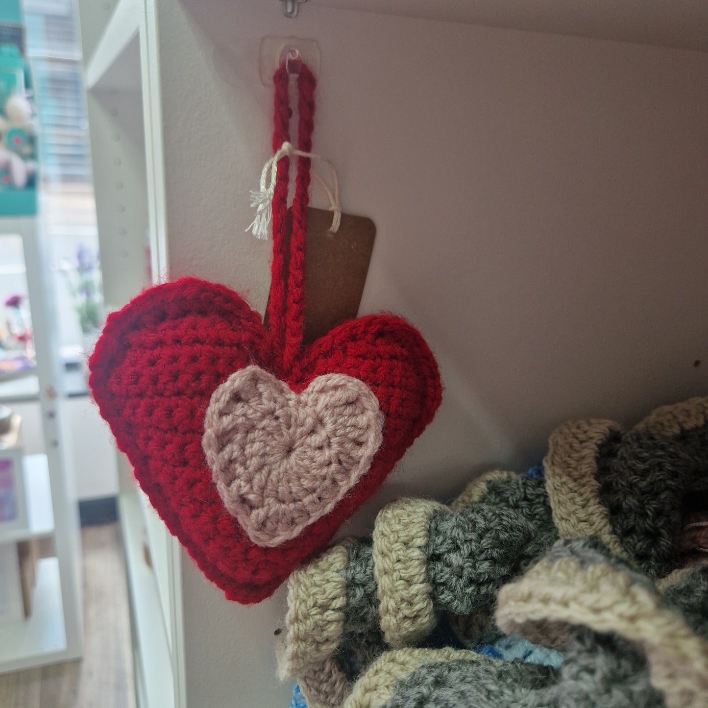 Handmade red and pink hanging heart PT062